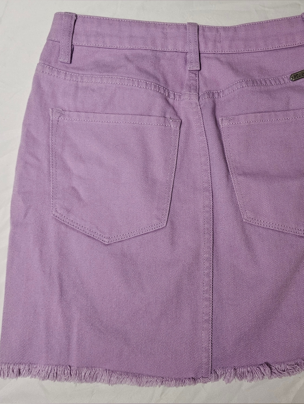 Kancan Penelope 2-color Mini Skirt Zipper Front Fringed bottom Size XS! - Picture 5 of 7